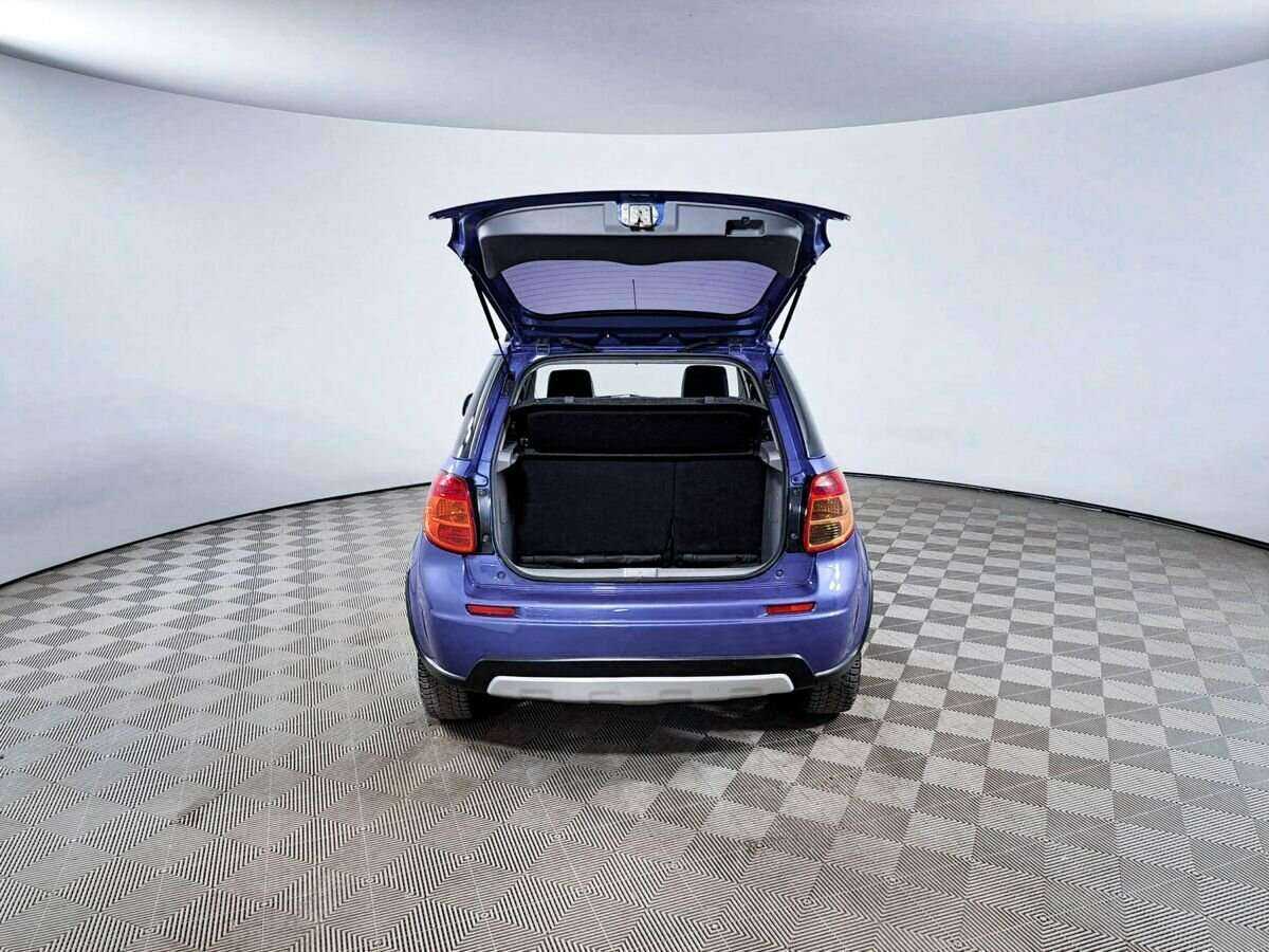 Б/У Сузуки С-Икс4 2012 года. Фото: #9