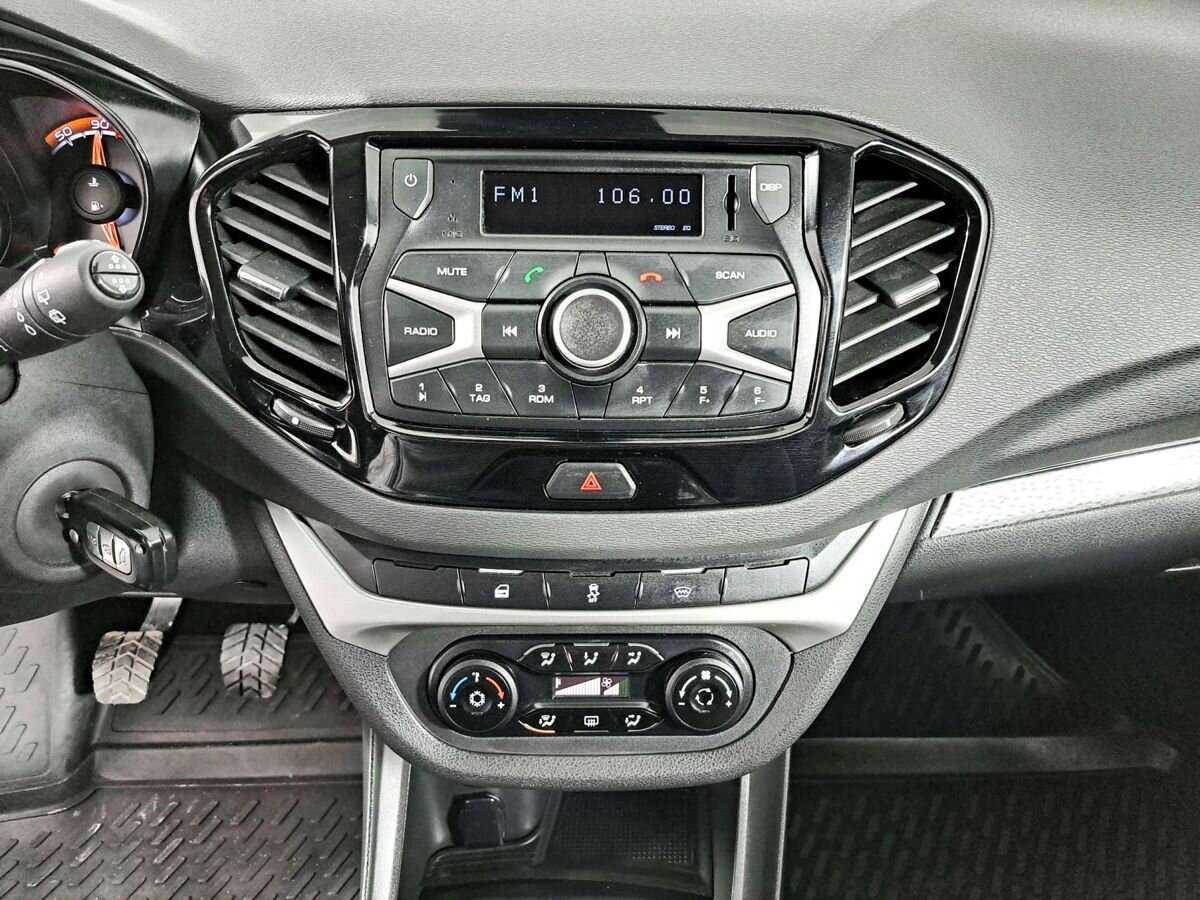 Б/У Лада (ВАЗ) Веста 2020 года. Фото: #10