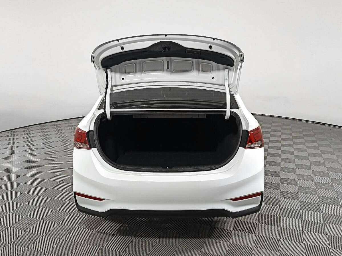 Б/У Хендай Солярис 2017 года. Фото: #9