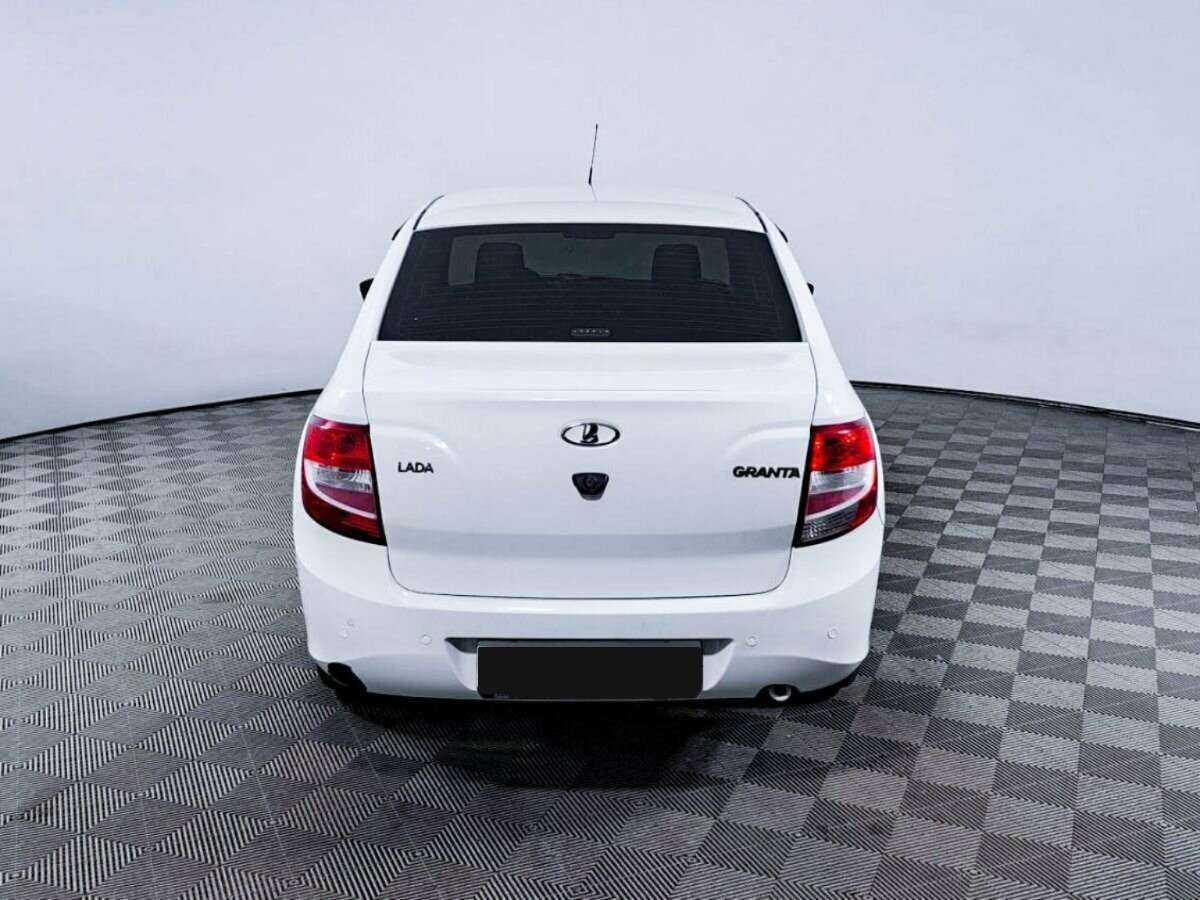 Б/У Лада (ВАЗ) Гранта 2018 года. Фото: #5