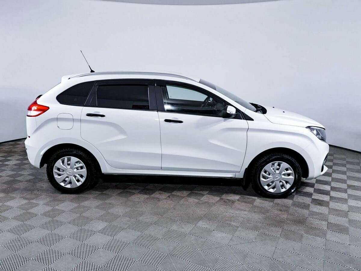 Б/У Лада (ВАЗ) ИКСРЭЙ 2021 года. Фото: #3