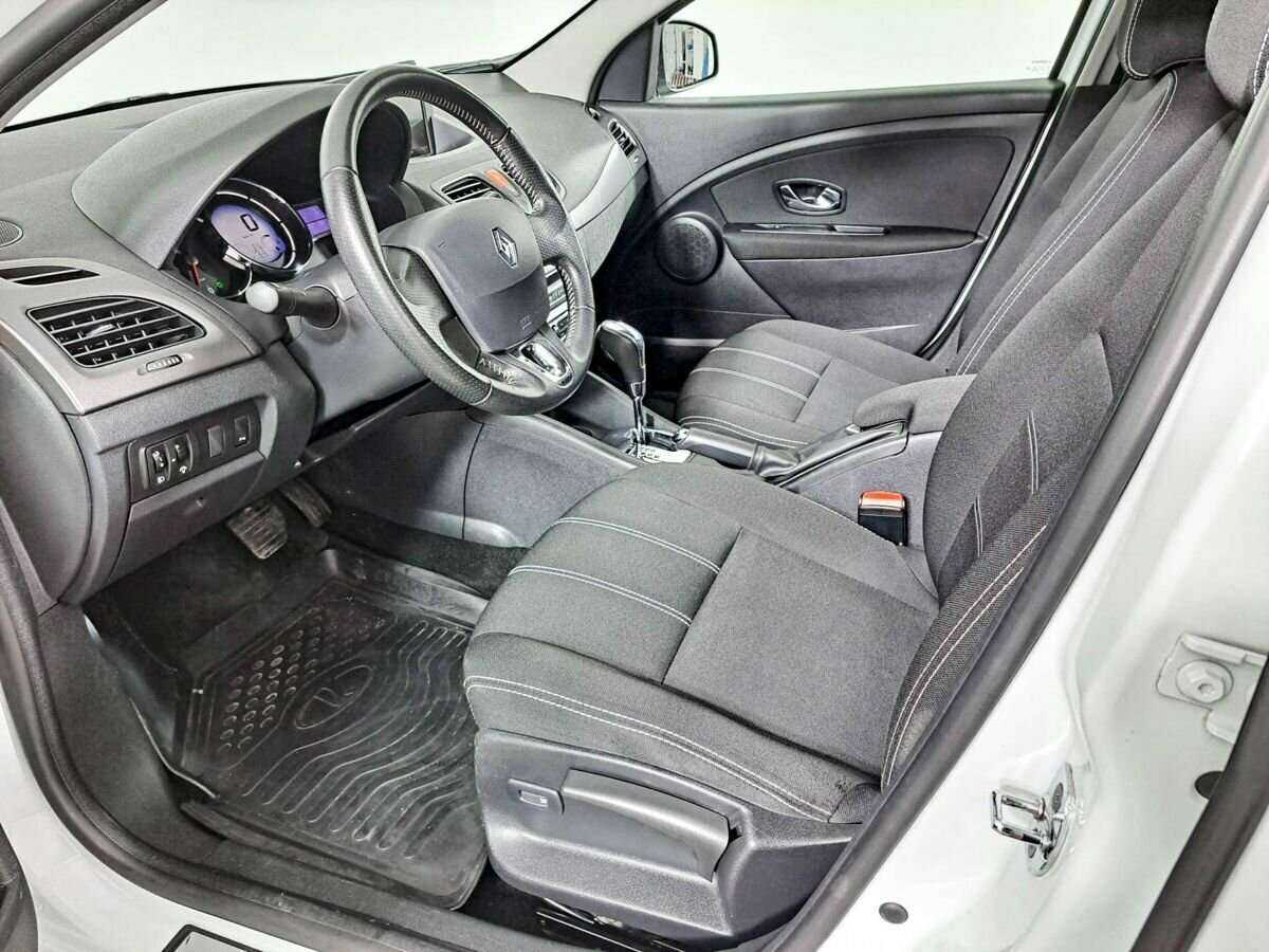 Б/У Рено Меган 2014 года. Фото: #13