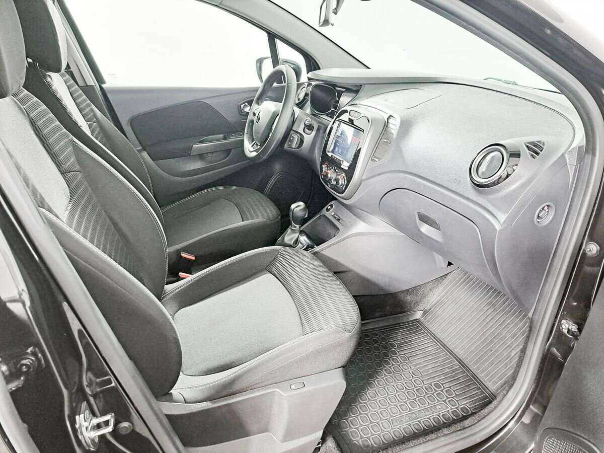 Б/У Рено Каптюр 2018 года. Фото: #6