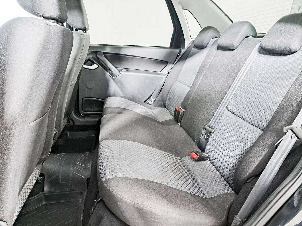 Б/У Лада (ВАЗ) Гранта 2014 года. Фото: #9