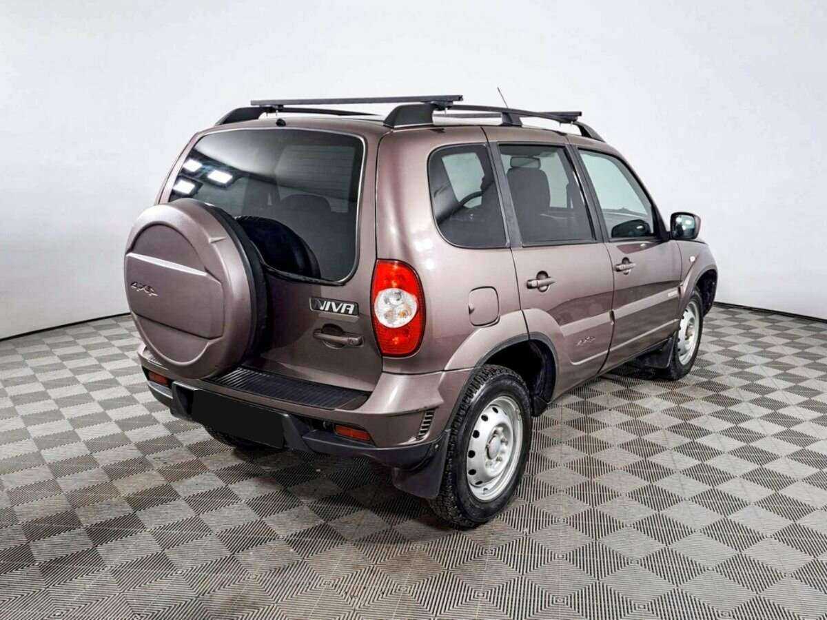 Chevrolet Niva 2017 года с пробегом. Фото: #4