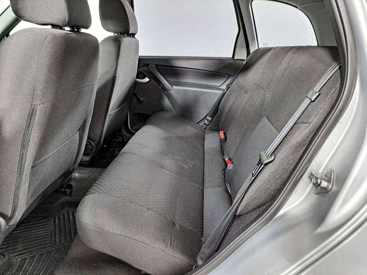 Б/У Лада (ВАЗ) Калина 2015 года. Фото: #9