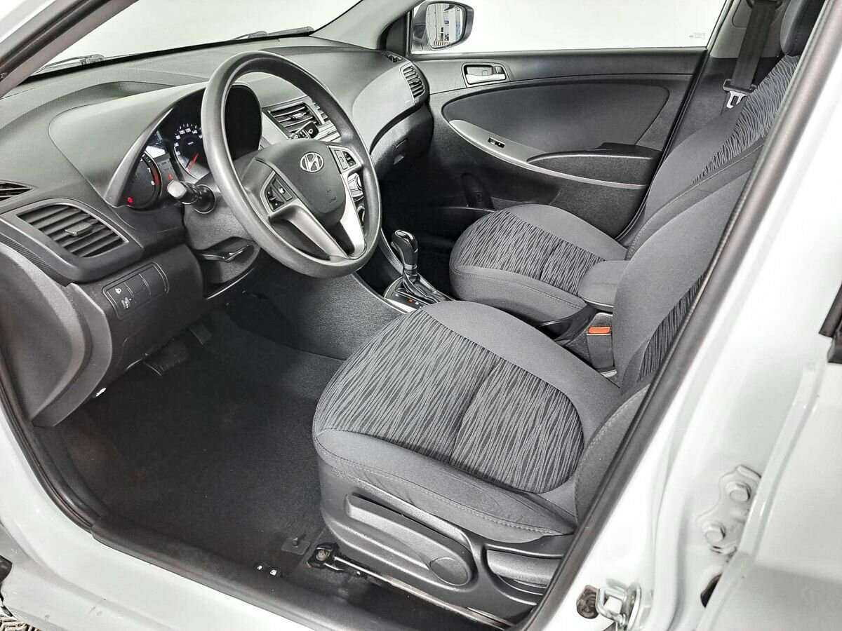 Б/У Хендай Солярис 2015 года. Фото: #11