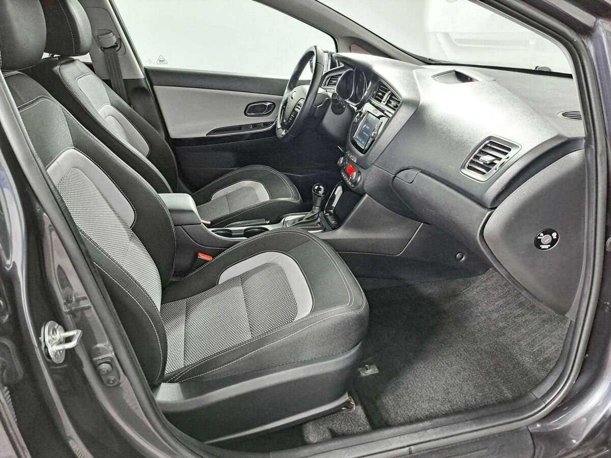 Б/У Киа Сид 2018 года. Фото: #10