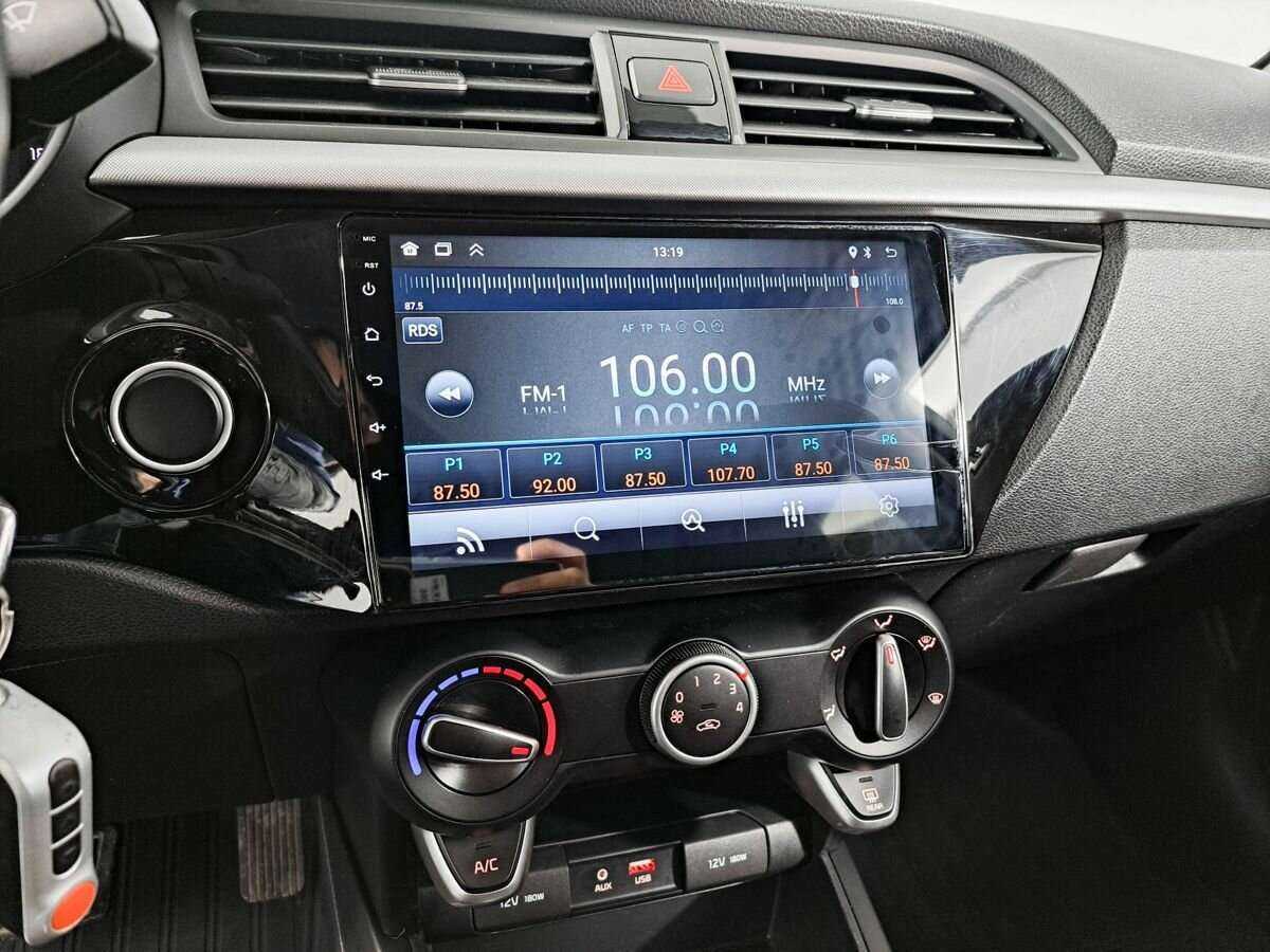 Б/У Киа Рио 2019 года. Фото: #12