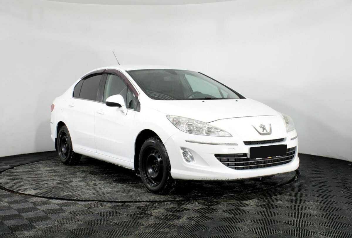 Б/У Пежо 408 2014 года. Фото: #2