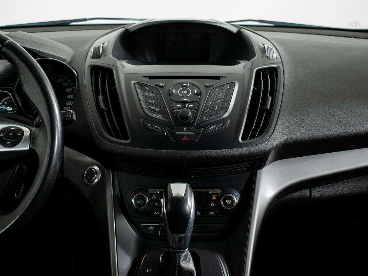 Б/У Форд Куга 2015 года. Фото: #9