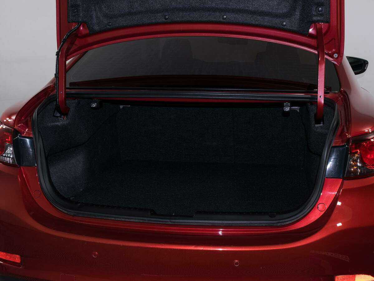 Б/У Мазда 6 2014 года. Фото: #8