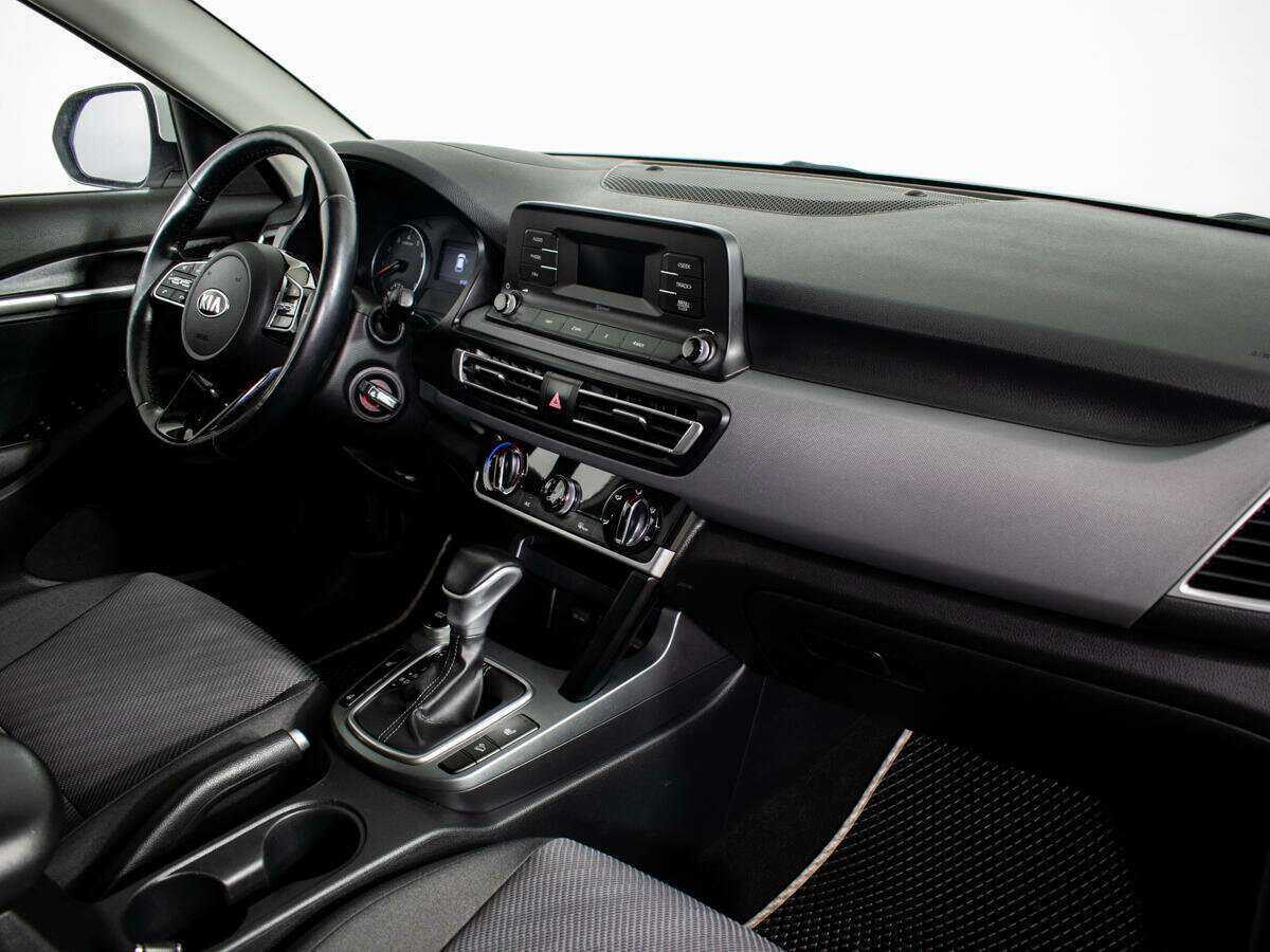 Б/У Киа Сельтос 2020 года. Фото: #6