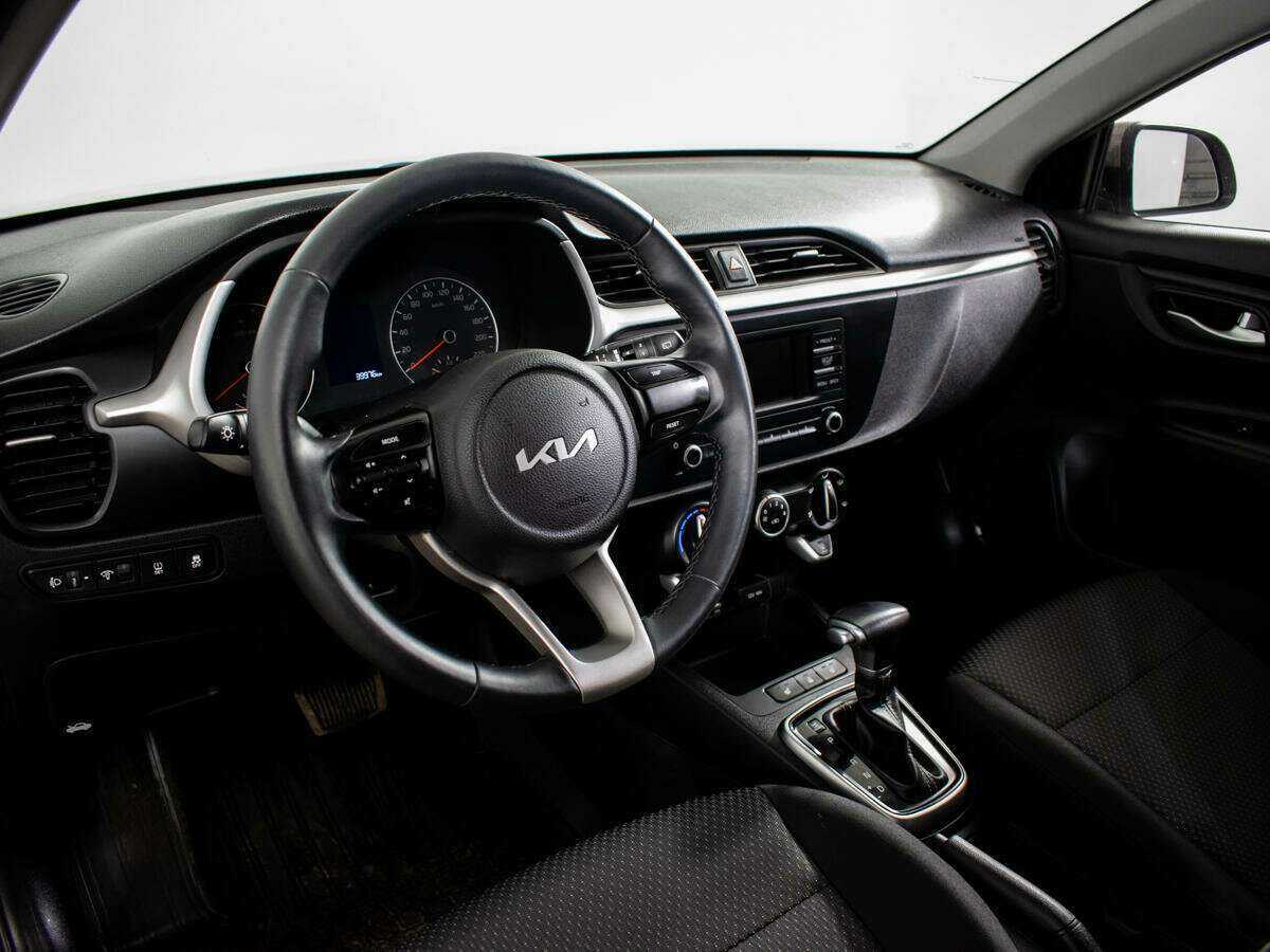 Б/У Киа Рио 2021 года. Фото: #10