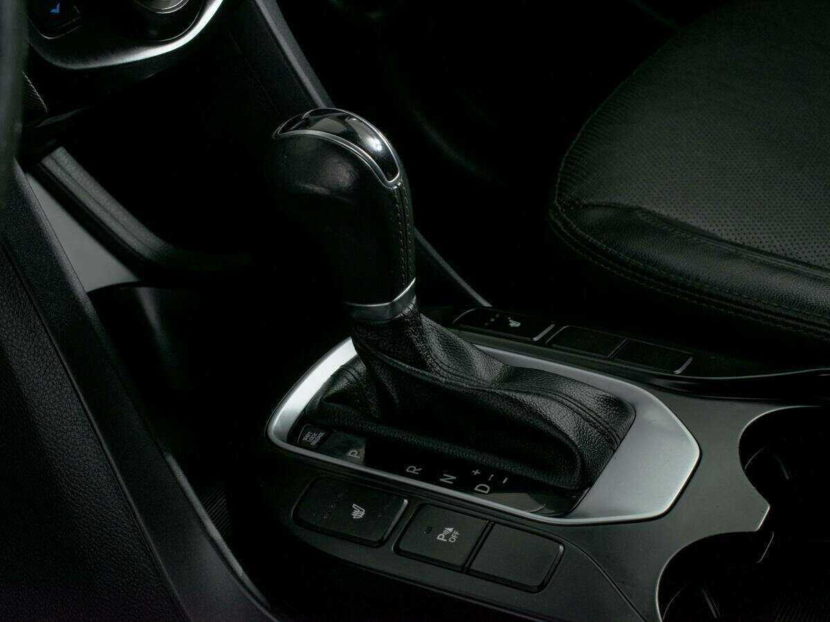 Hyundai Santa Fe 2017 года с пробегом. Фото: #12