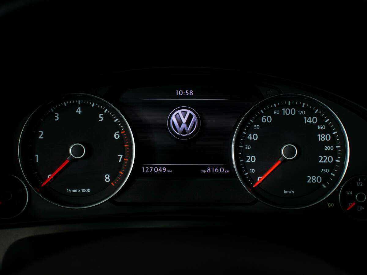 Volkswagen Touareg 2012 года с пробегом. Фото: #11