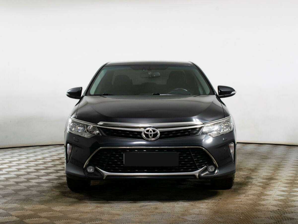 Toyota Camry 2017 года с пробегом. Фото: #1
