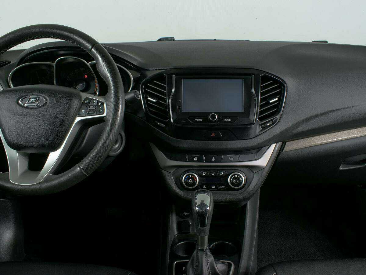 Б/У Лада (ВАЗ) Веста 2020 года. Фото: #6