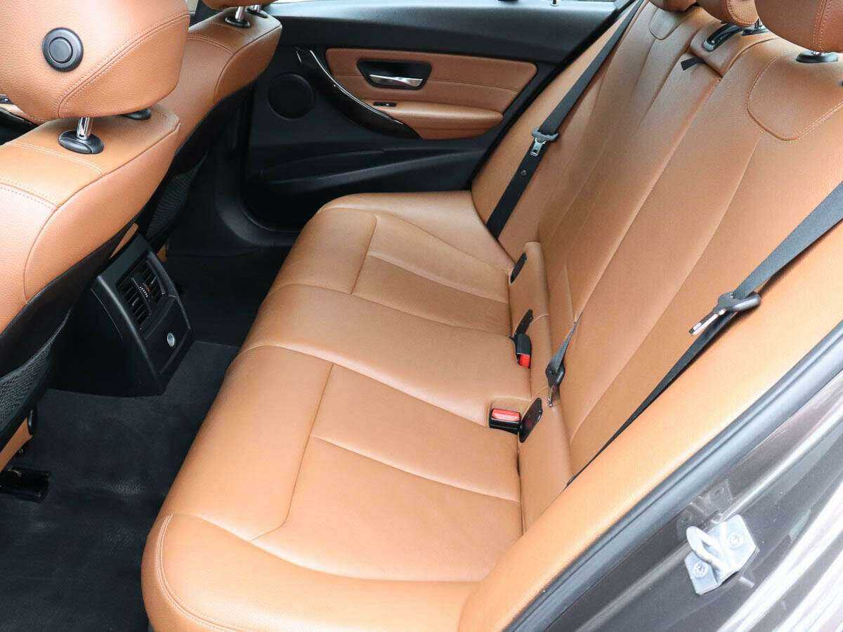 BMW 3 серии 2014 года с пробегом. Фото: #6