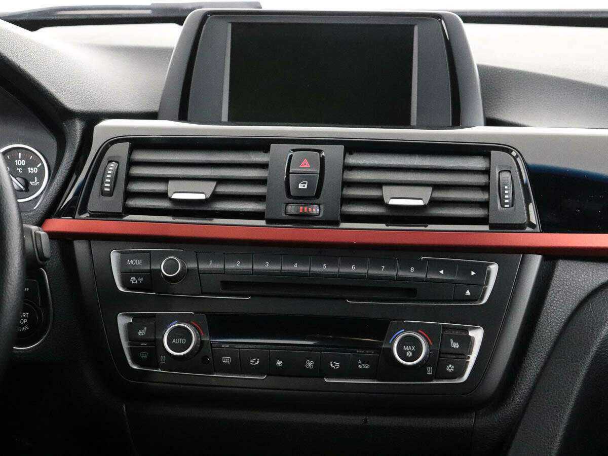 BMW 3 серии 2012 года с пробегом. Фото: #11