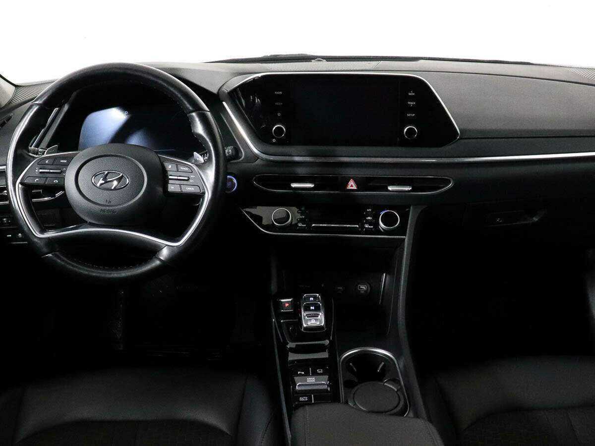Hyundai Sonata 2020 года с пробегом. Фото: #9