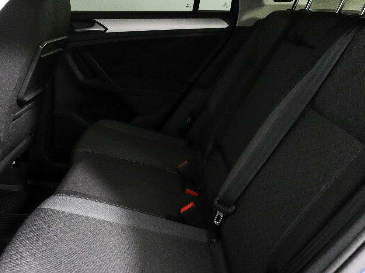 Volkswagen Tiguan 2020 года с пробегом. Фото: #4