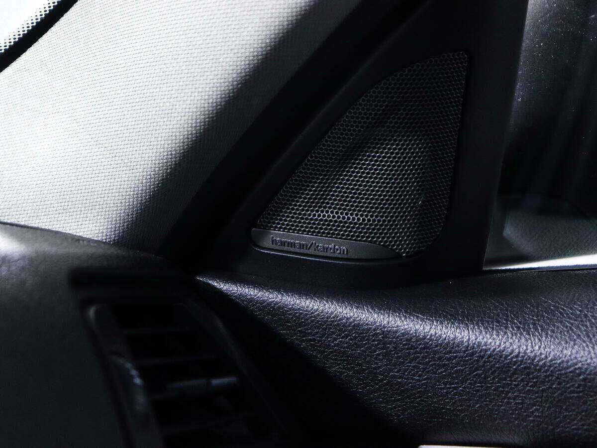 BMW 3 серии 2013 года с пробегом. Фото: #12