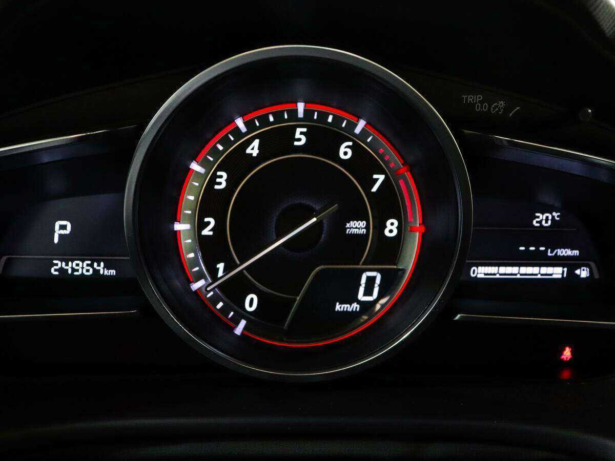 Б/У Мазда 3 2014 года. Фото: #8