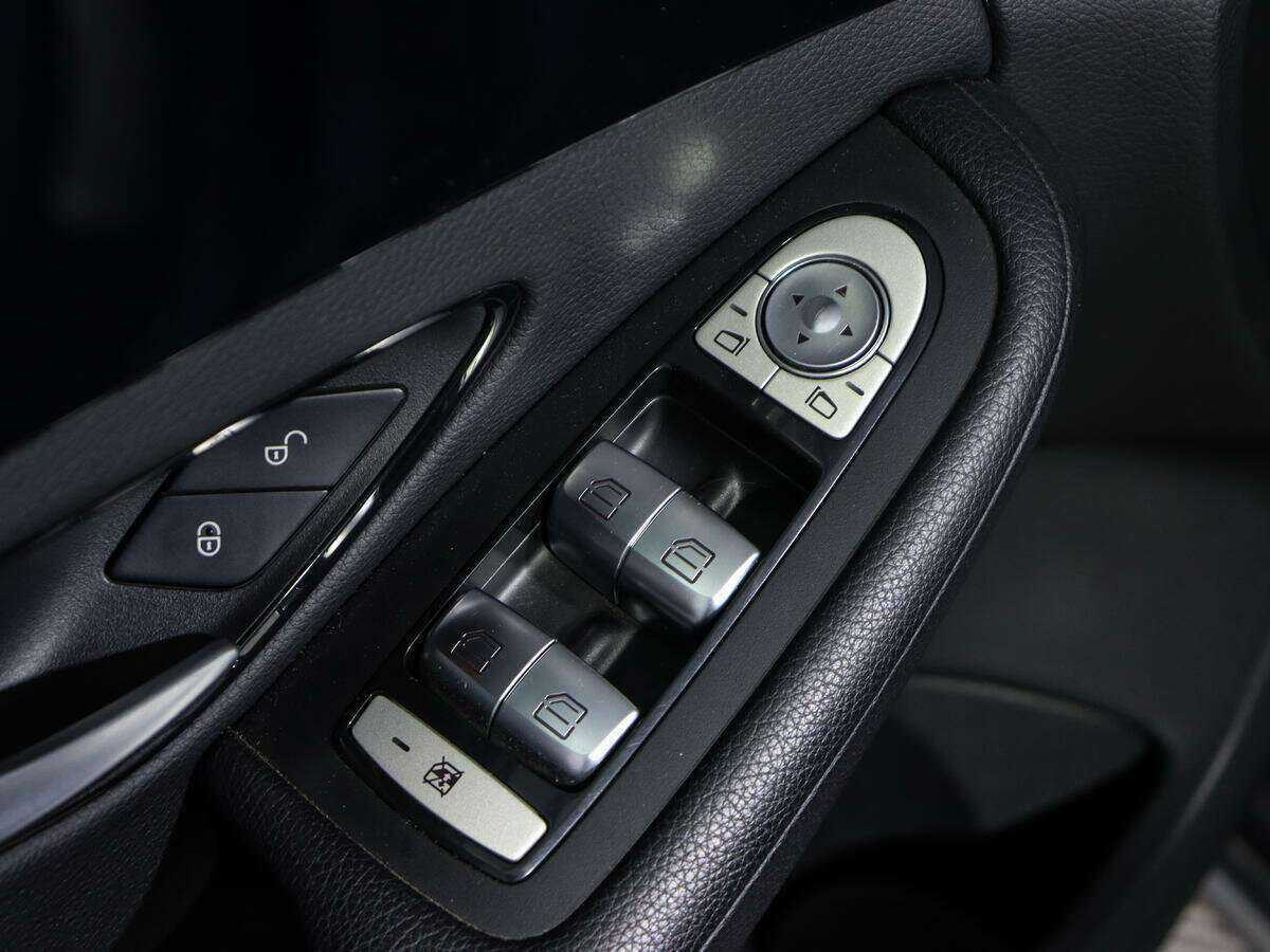 Mercedes-Benz C-Класс 2014 года с пробегом. Фото: #12