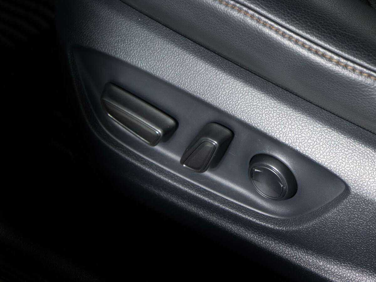 Toyota Camry 2019 года с пробегом. Фото: #15