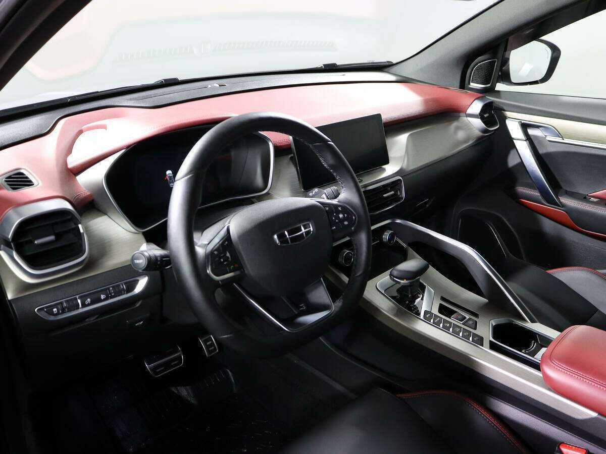 Geely Coolray 2023 года с пробегом. Фото: #13