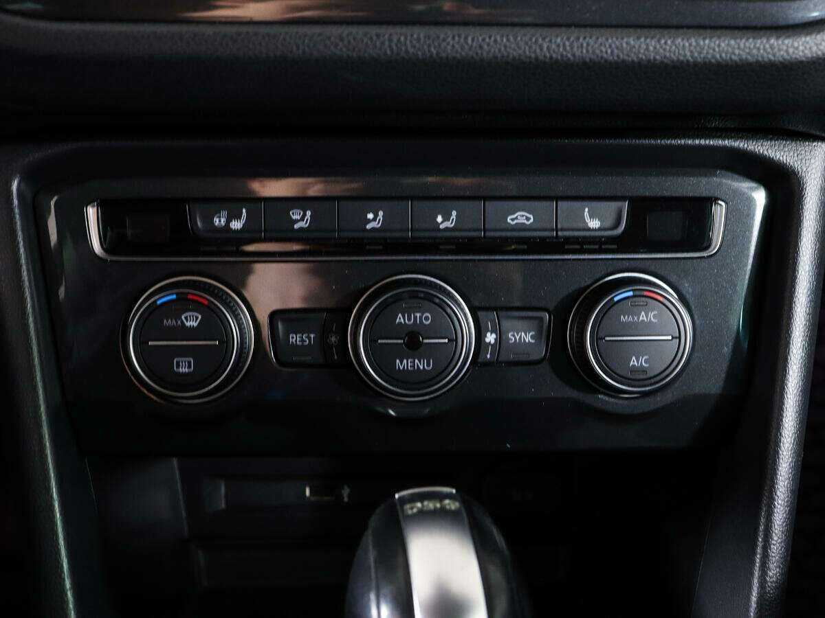 Volkswagen Tiguan 2017 года с пробегом. Фото: #16