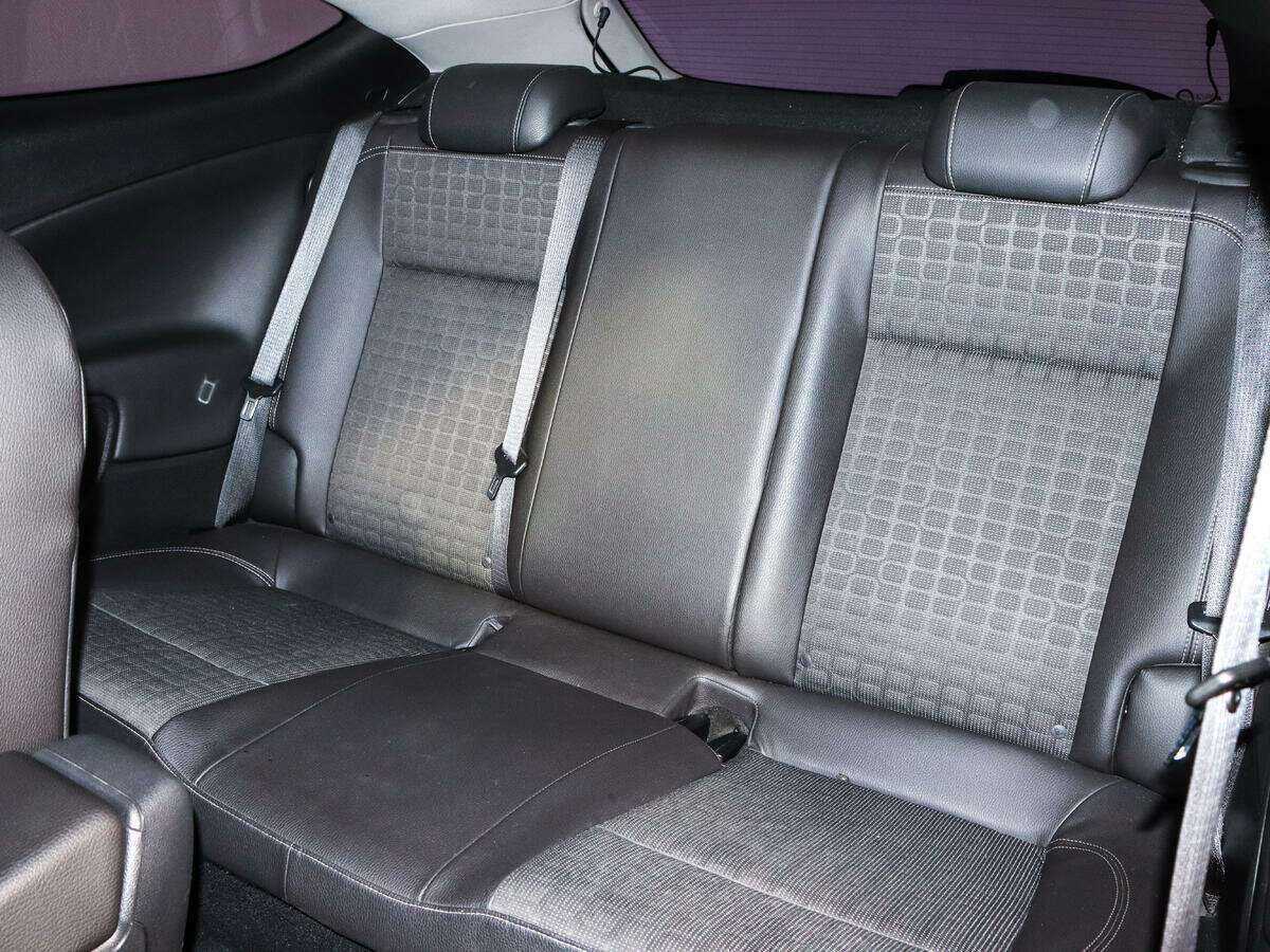 Б/У Опель Астра 2013 года. Фото: #9