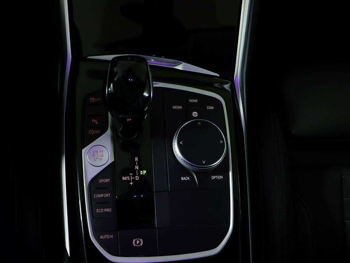 BMW 3 серии 2019 года с пробегом. Фото: #23