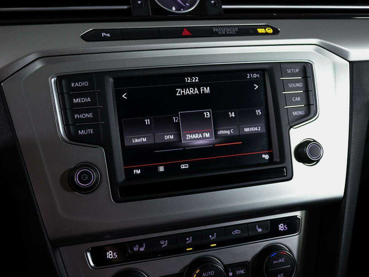 Volkswagen Passat 2015 года с пробегом. Фото: #19