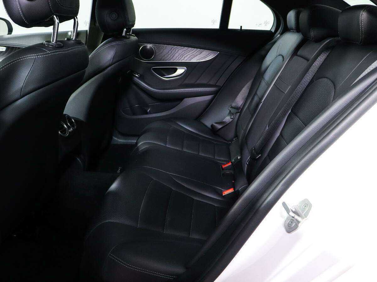 Mercedes-Benz C-Класс 2015 года с пробегом. Фото: #7