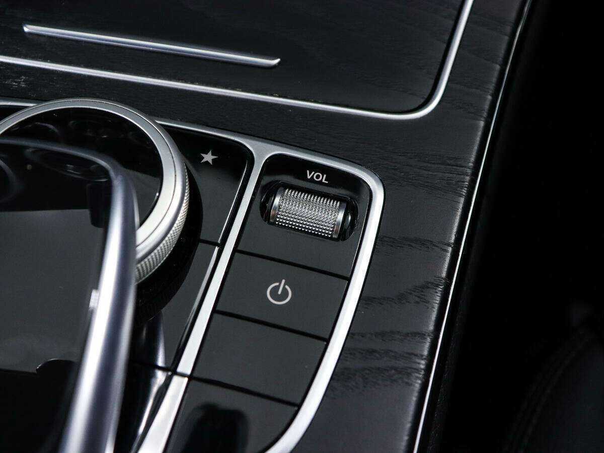 Mercedes-Benz C-Класс 2015 года с пробегом. Фото: #15