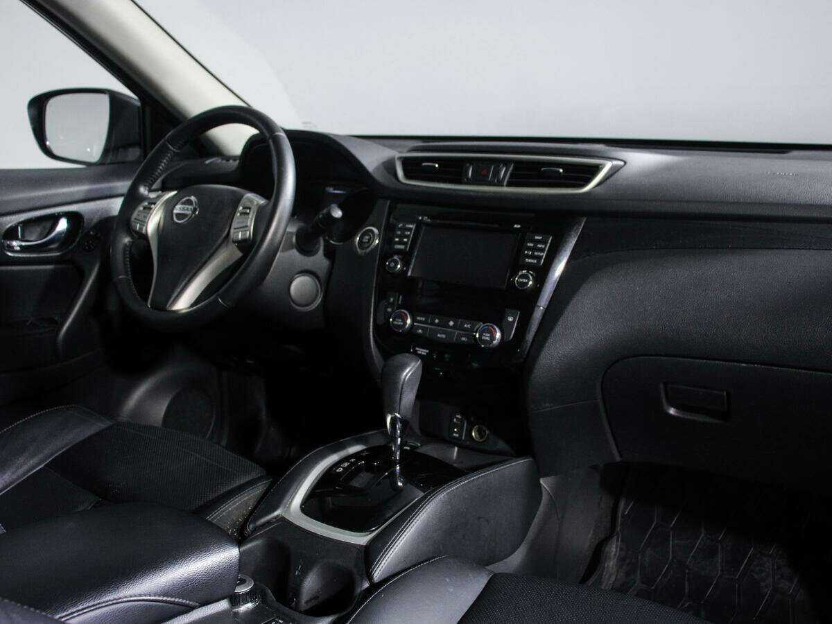 Б/У Ниссан Икс-Трейл 2018 года. Фото: #8