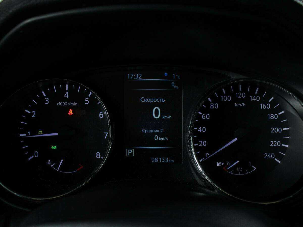 Б/У Ниссан Икс-Трейл 2018 года. Фото: #10