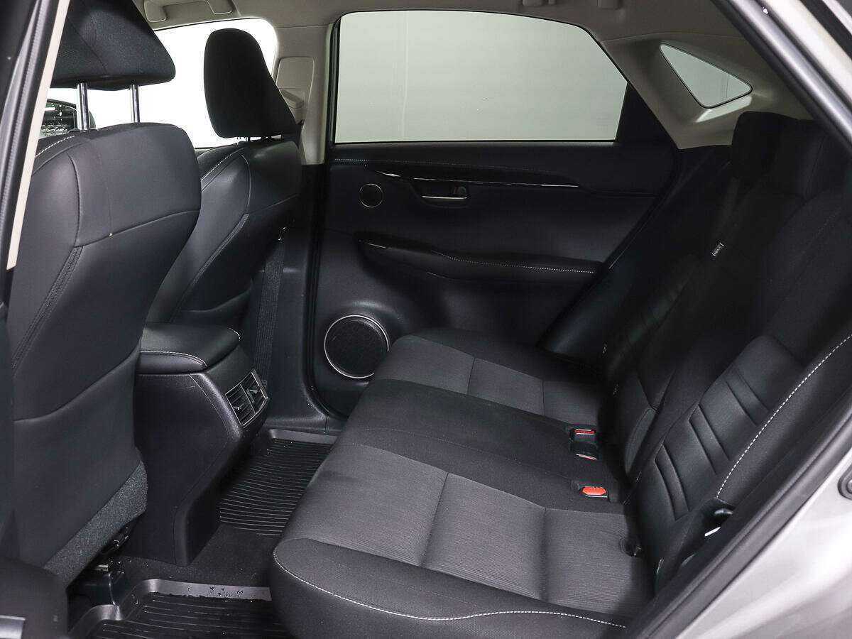 Lexus NX 2015 года с пробегом. Фото: #9