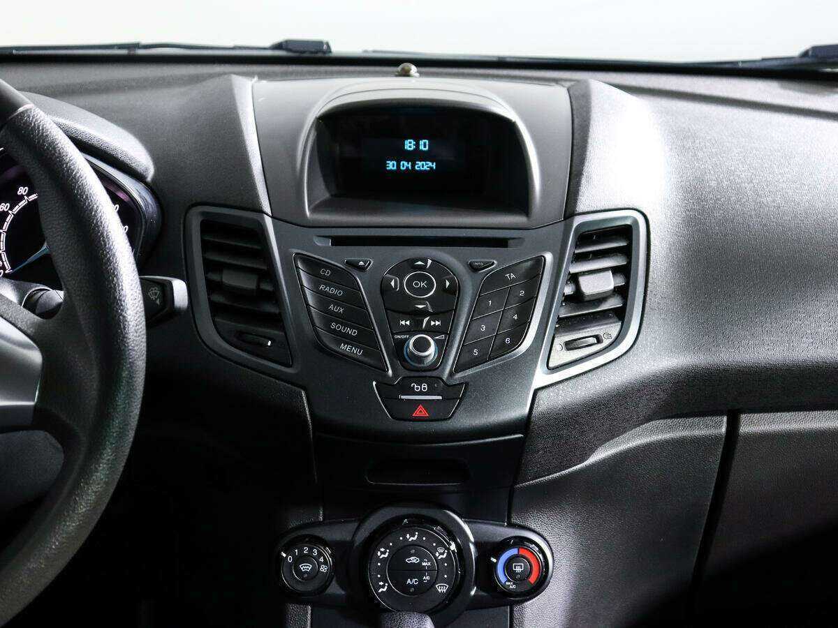 Б/У Форд Фиеста 2017 года. Фото: #12