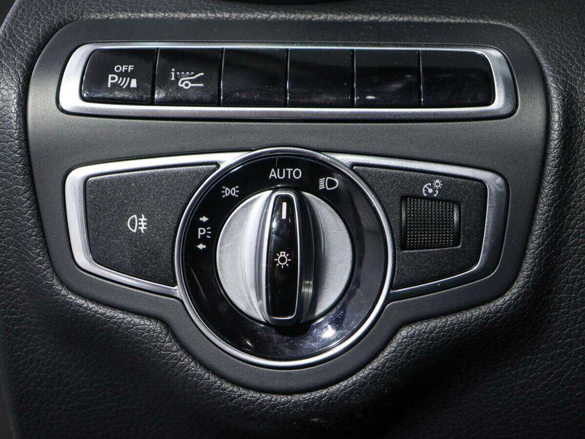 Mercedes-Benz C-Класс 2015 года с пробегом. Фото: #17