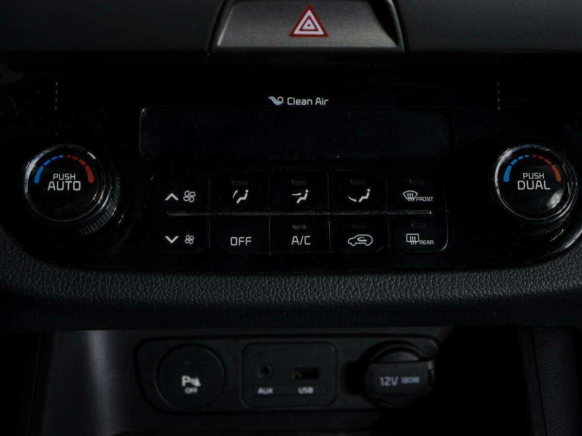 Б/У Киа Спортейдж 2014 года. Фото: #19