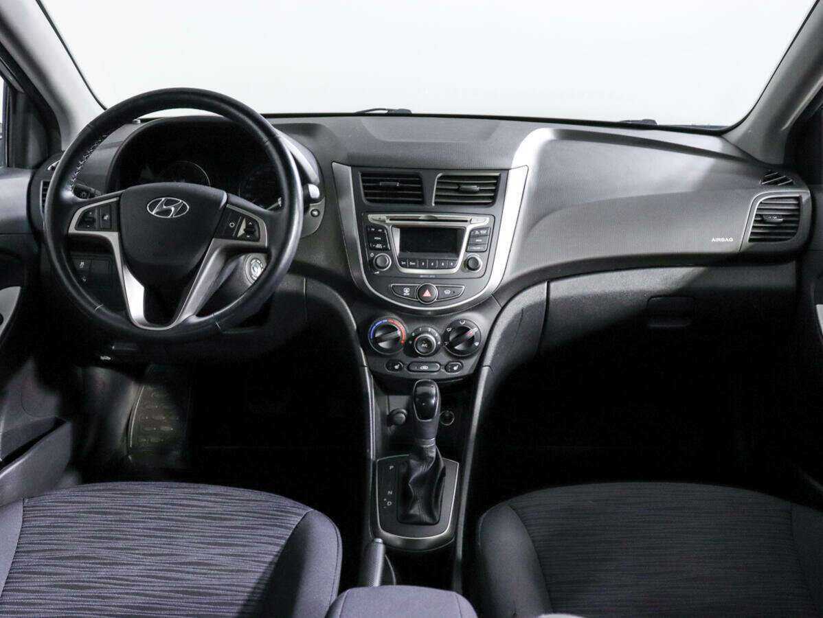 Б/У Хендай Солярис 2016 года. Фото: #9