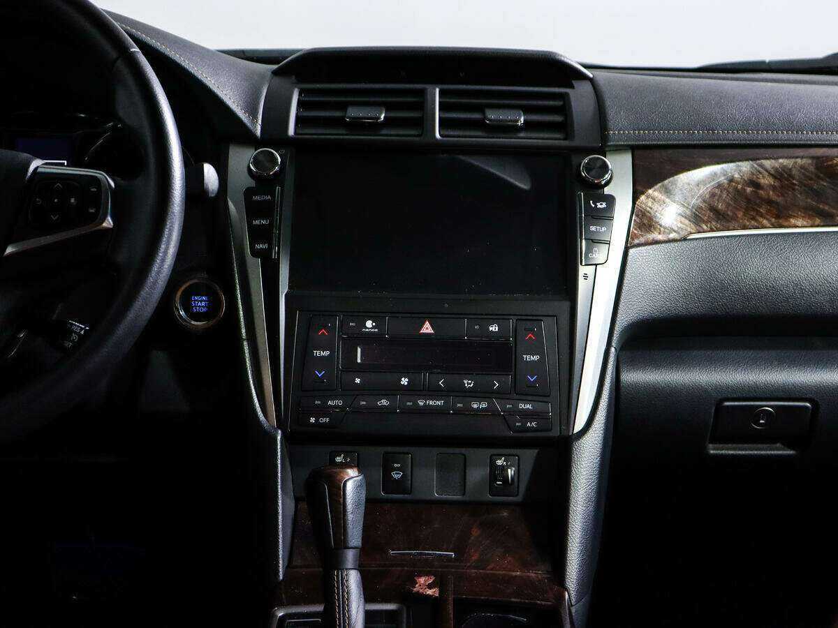 Toyota Camry 2016 года с пробегом. Фото: #9