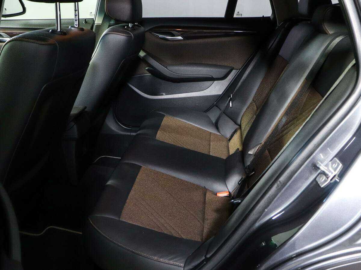 BMW X1 2013 года с пробегом. Фото: #9