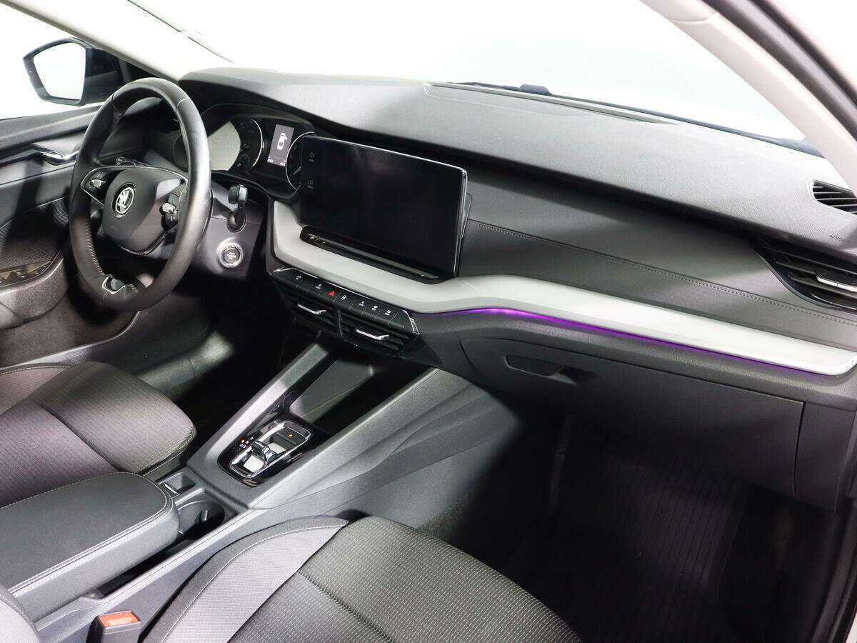 Skoda Octavia 2021 года с пробегом. Фото: #7