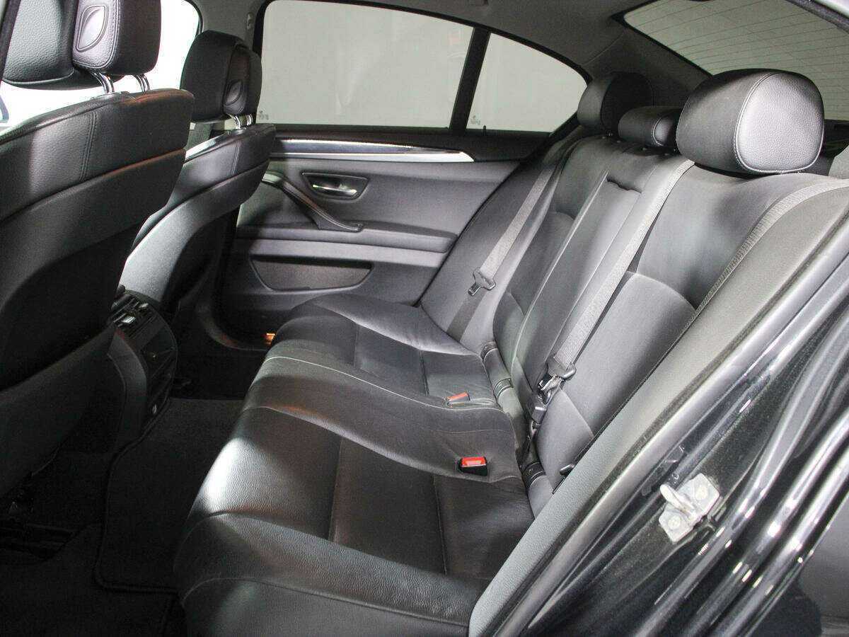 BMW 5 серии 2012 года с пробегом. Фото: #8