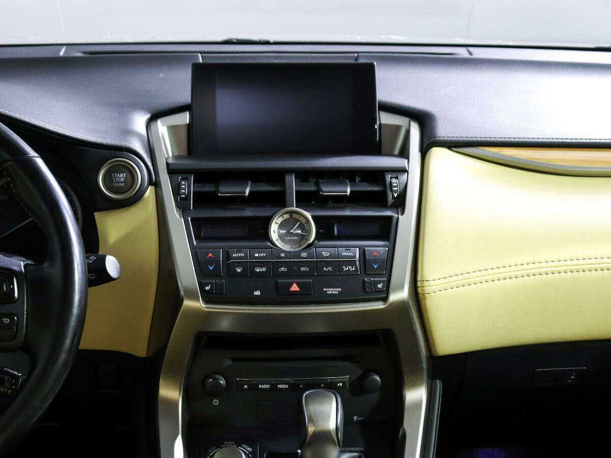 Lexus NX 2016 года с пробегом. Фото: #9