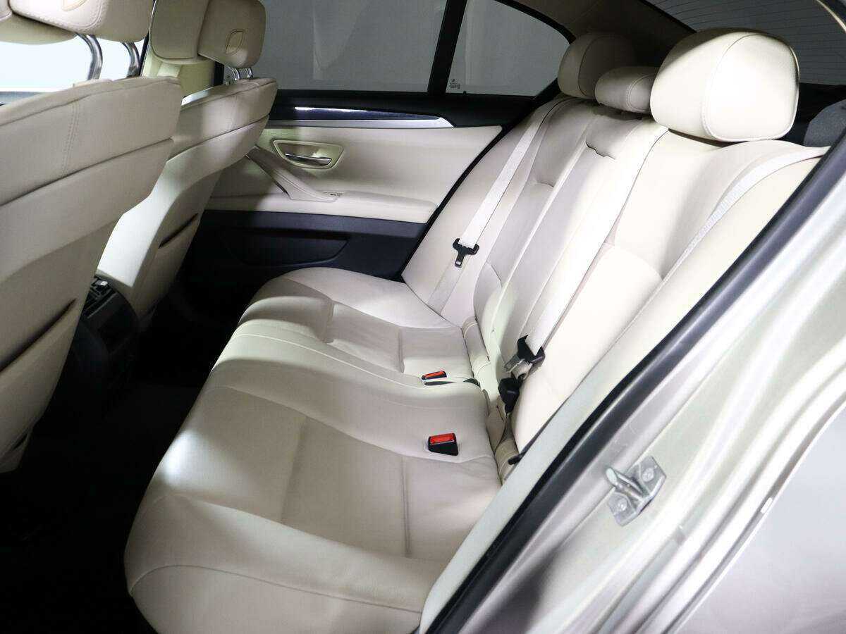 BMW 5 серии 2012 года с пробегом. Фото: #6